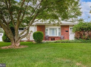 717 Woodbrook Ln, Plymouth Meeting, PA 19462