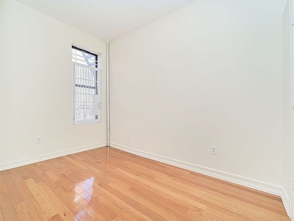 4th image of 502 W 139th St APT 23