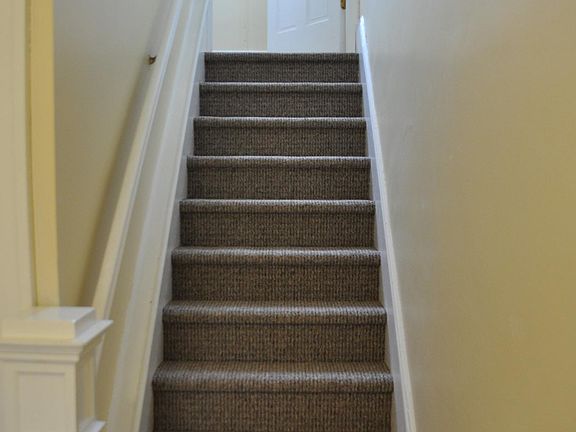 4th image of 146 Palisade Ave #2