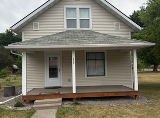 207 Cedar St, Superior, MT 59872