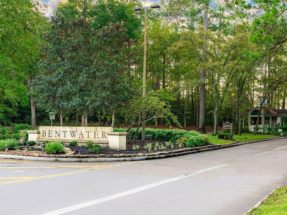 1st image of 29 Bermuda Cir