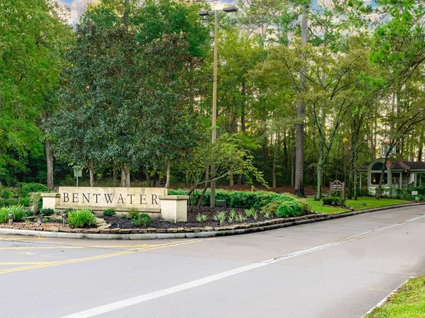 29 Bermuda Cir, Montgomery, TX 77356