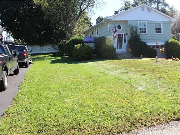 2nd image of 1736 Central St
