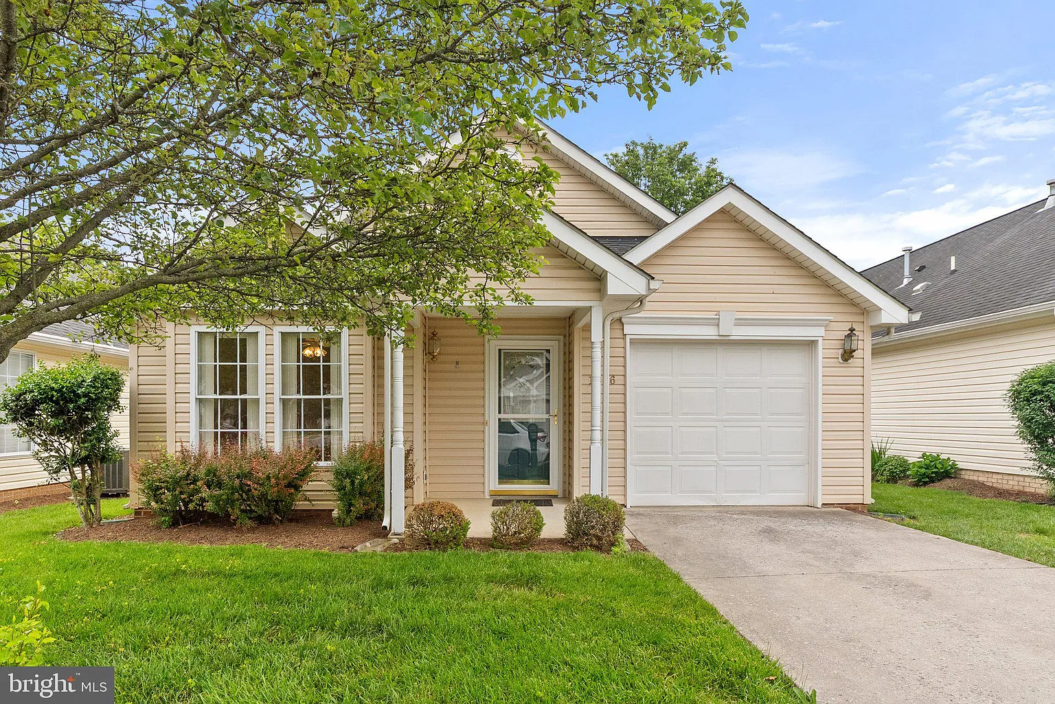 1806 Kershaw Ln photo 1