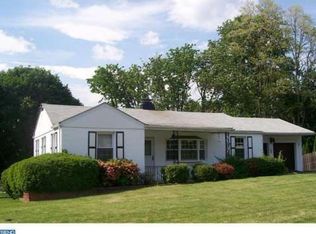 20 Elbow Ln, Feasterville Trevose, PA