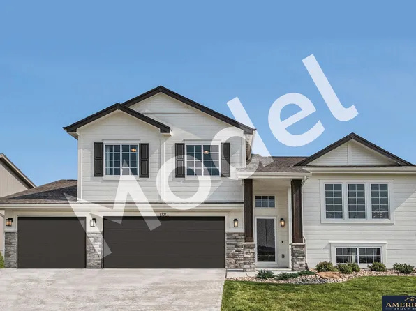 5401 N 182nd St, Elkhorn, NE 68022