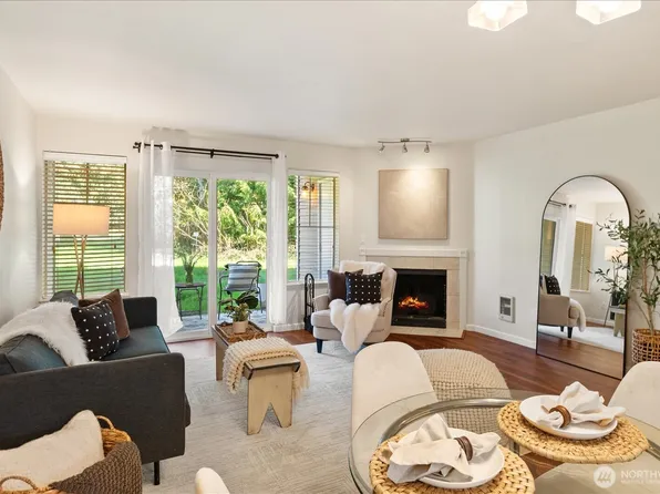 5300 Harbour Pointe Boulevard #309C, Mukilteo, WA 98275