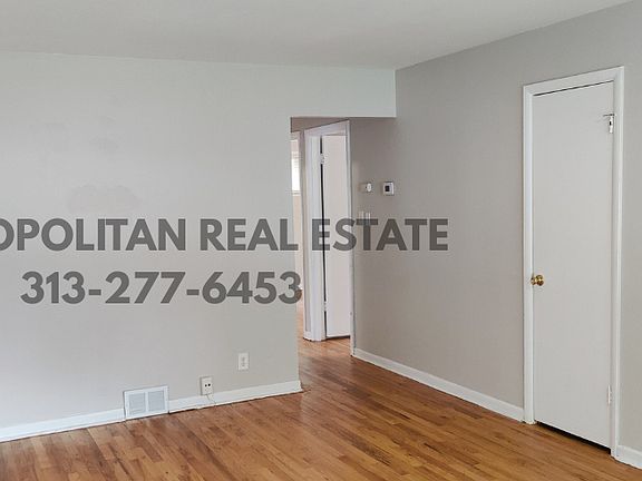 2nd image of 9018 Beatrice St
