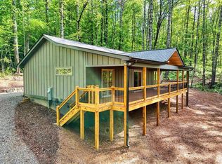 25 Lone Wolf Ct, Blairsville, GA 30512