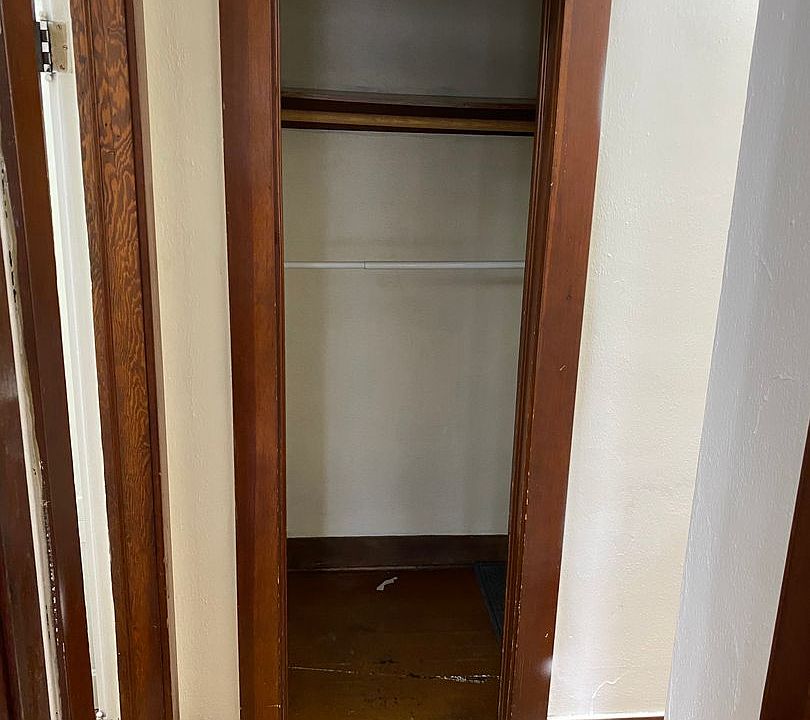 1st image of 629 S Main St #102