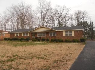 101 Woodland Ct, Tullahoma, TN 37388