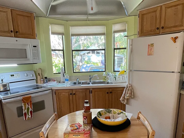 532 Pelican Loop — Photo 12