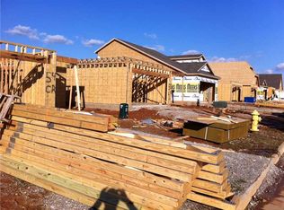 2802 SW Arbor Rd, Bentonville, AR 72712