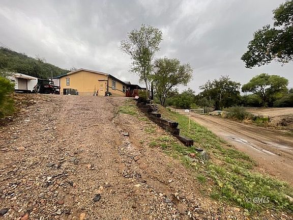 2nd image of 1637 Upper Pinal Creek Rd