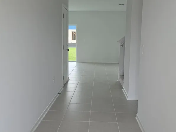 1377 Inkberry Cir, Deland, FL 32720