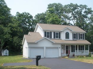 342 E Campbell Rd, Schenectady, NY 12306