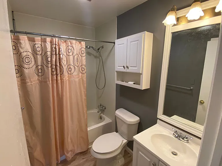 30 Vanderbilt Ln — Photo 7
