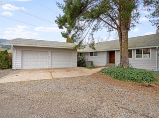16375 NE Chehalem Dr, Newberg, OR