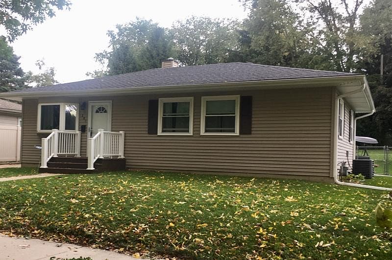 1st image of 301 Western Ave