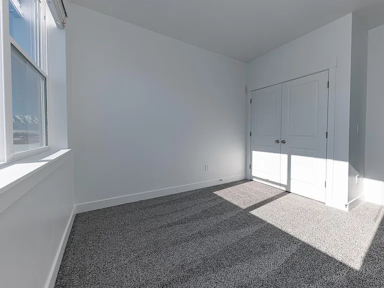 459 W 15 S #D304 — Photo 16
