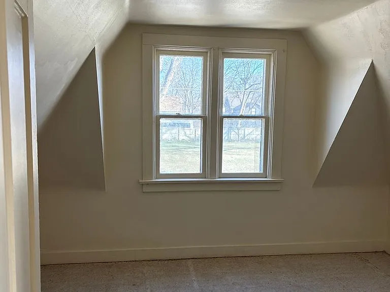 314 Euclid Ave — Photo 6