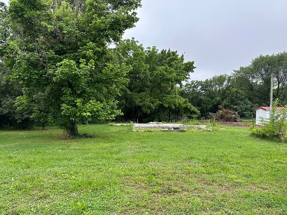 2nd image of 701 S Gilman Avenue