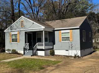 556 Robinhood Rd, Jackson, MS 39206