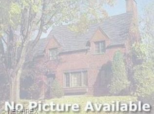 Aberth Dr, Akron, OH 44321