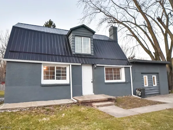 1410 Hamlin Dr, Ashtabula, OH 44004