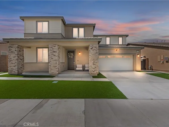 16707 Island Oak St, Fontana, CA 92336