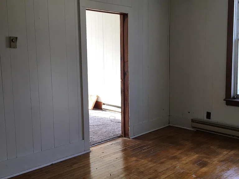 203 W Main St — Photo 6