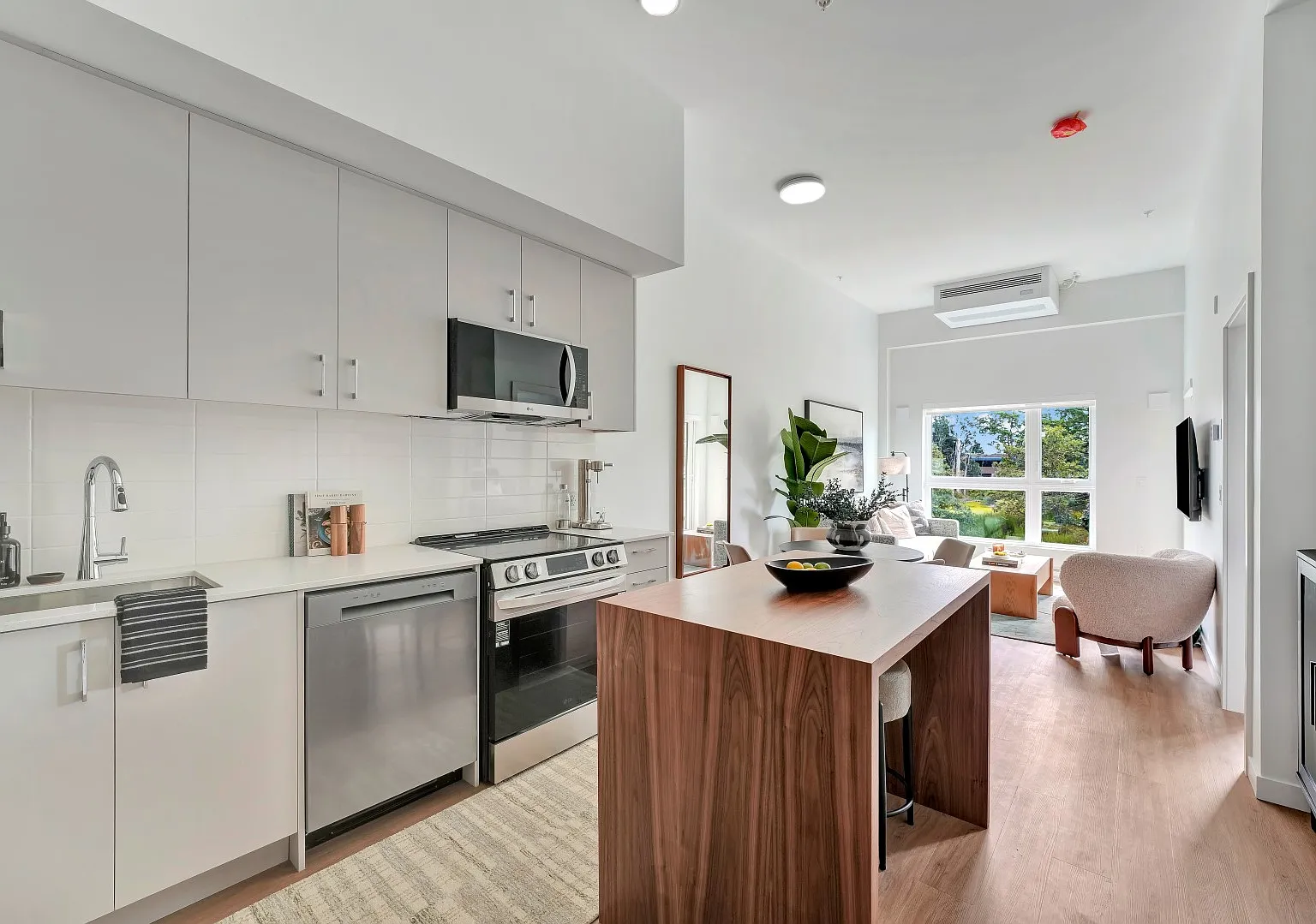 The District - 1110 — Photo 1