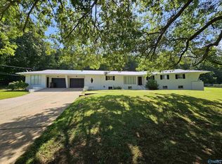 166 Kimberly Dr, Woodville, AL 35776