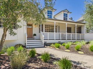 735 Johnson Street, Healdsburg, CA 95448
