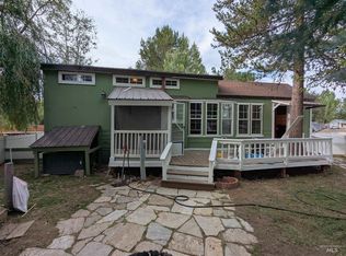 514 W 30/w32 Sawyer St #30/32, Cascade, ID 83611