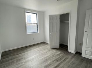 209 Van Braam St APT 2, Pittsburgh, PA 15219