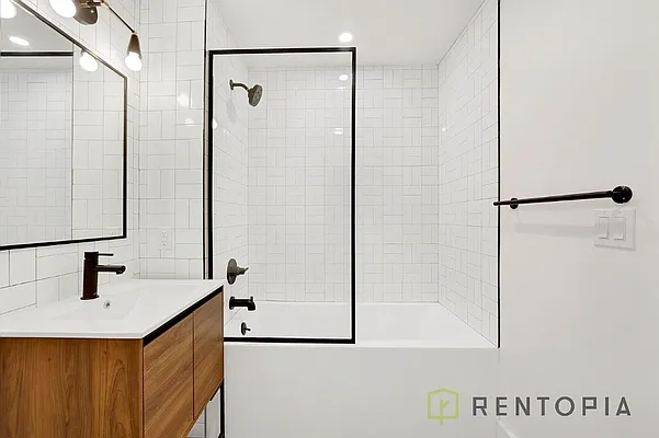 Rented by Rentopia | media 42