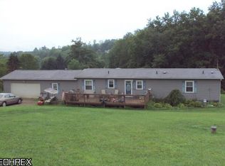 255 Cemetery Hill Rd, Freeport, OH 43973