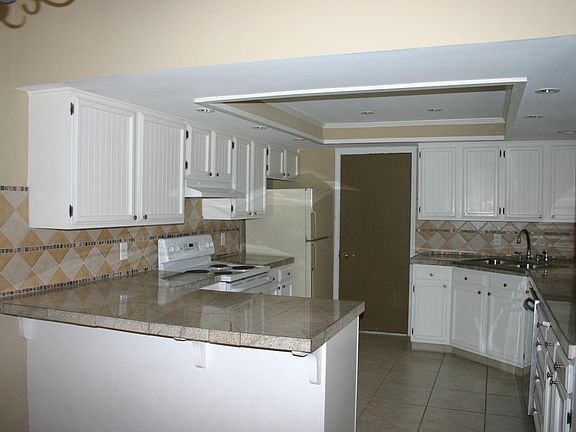3rd image of 14108 SE 6th St