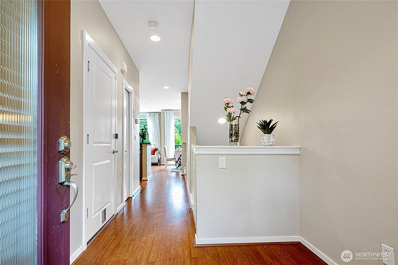 3rd image of 162 Cougar Ridge Road NW #1104
