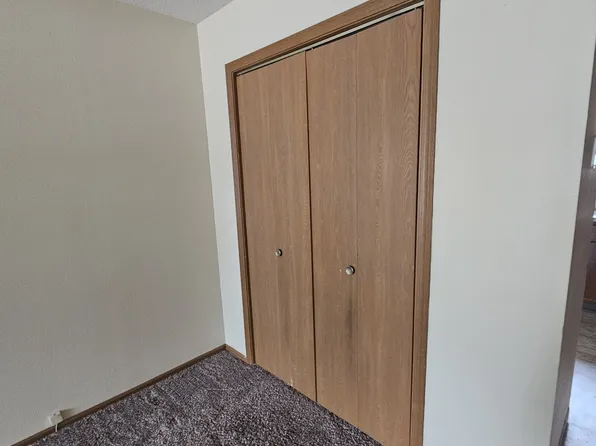 Maple Street I & II, 1213 N Maple St #9a59f595e, Litchfield, IL 62056