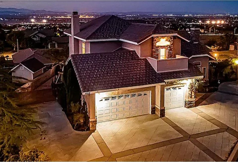 1st image of 6519 Manzanita Dr