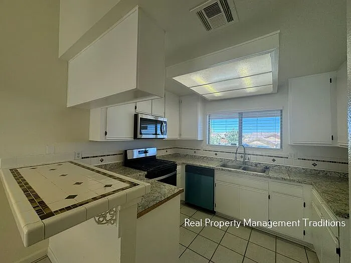 39559 166th St E — Photo 5