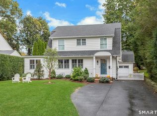 121 Old Post Road, Fairfield, CT 06824