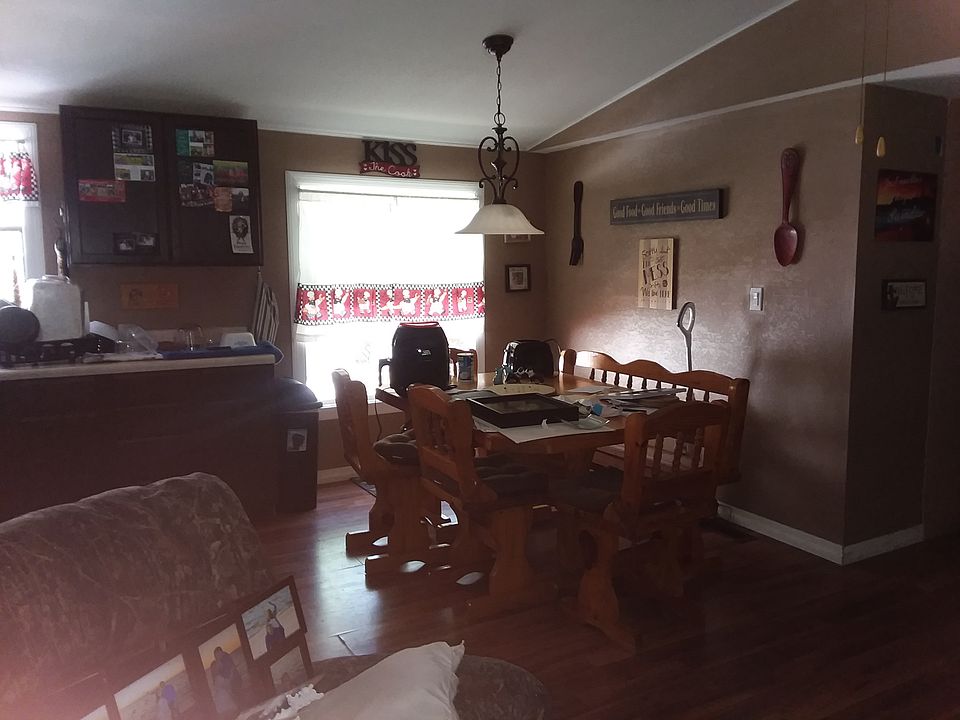 kitchen dining area