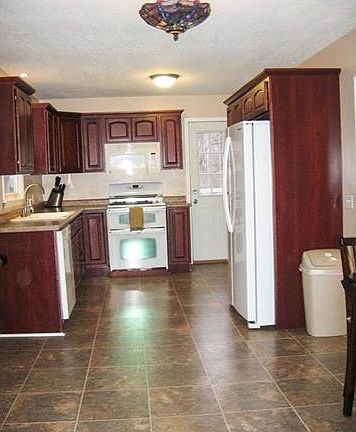 Kitchen remodeled in 2008