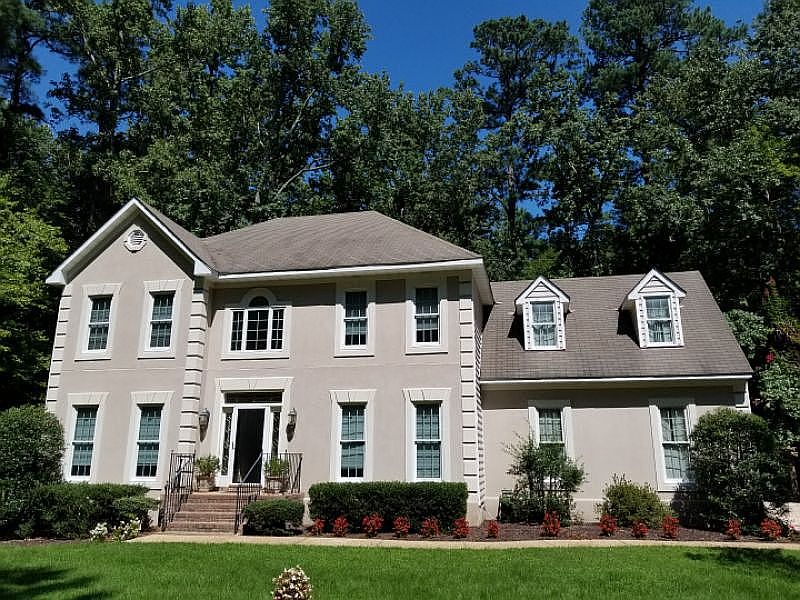 1st image of 3820 Camellia Dr