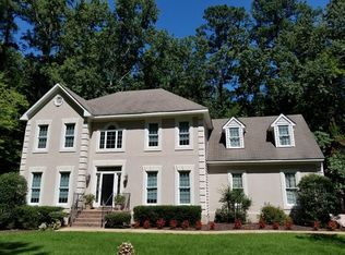 3820 Camellia Dr, West Point, VA 23181