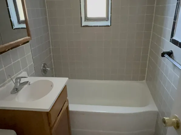 139-21 85th Drive image 12 of 12