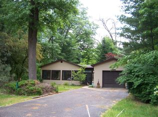 114 Crooked Oak Ct, Roscommon, MI 48653